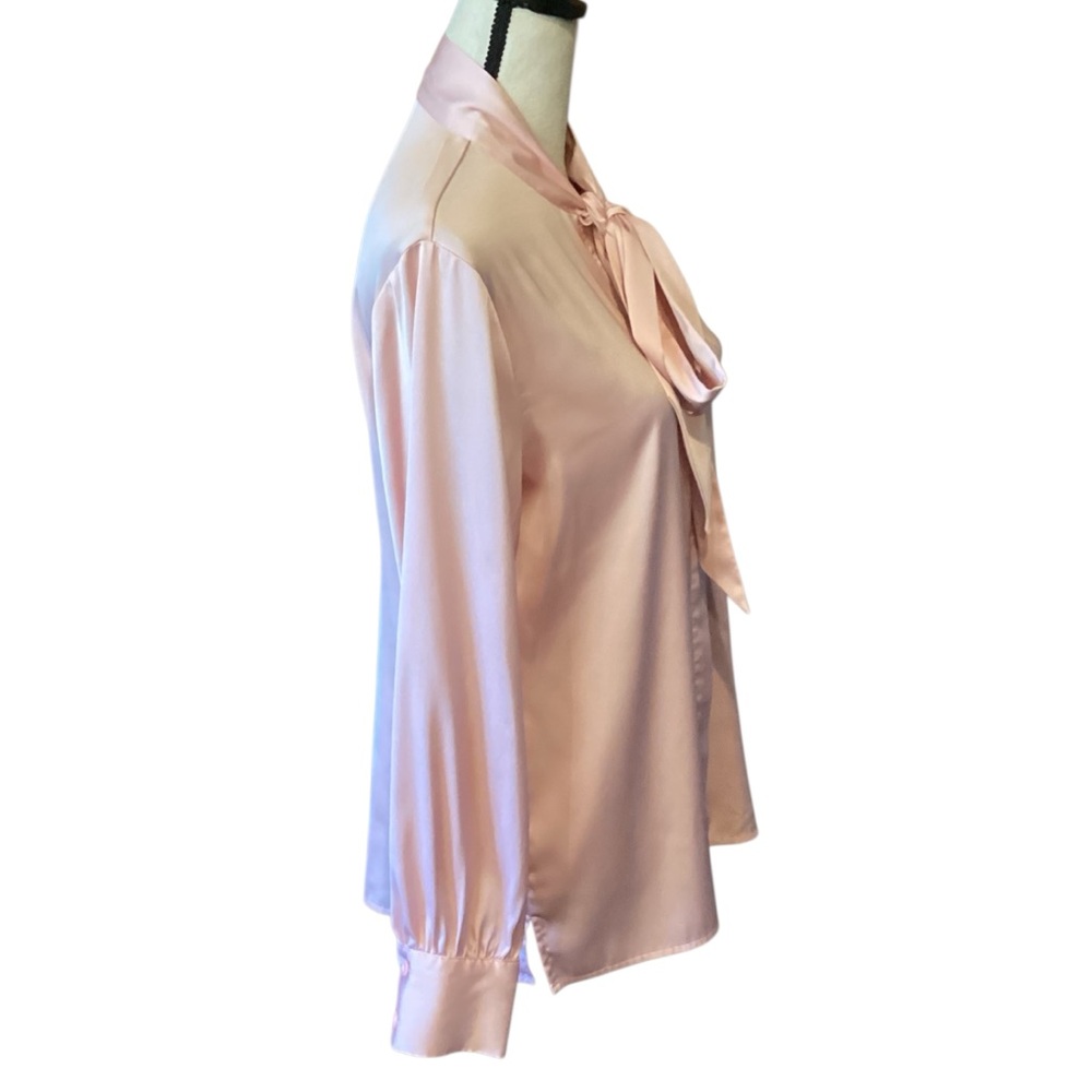 Escalier Pale Pink Tie Neck Long Sleeve Silky Blouse Size Medium - Picture 7 of 13